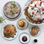 Sélection de pâtisseries bio Marlette : gâteau noisette, tarte aux fruits, crêpes et cookies fait-maison
